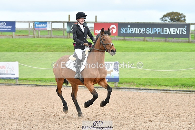 251026-115354-02671 - Cls 23+24 80cm Club and Schools