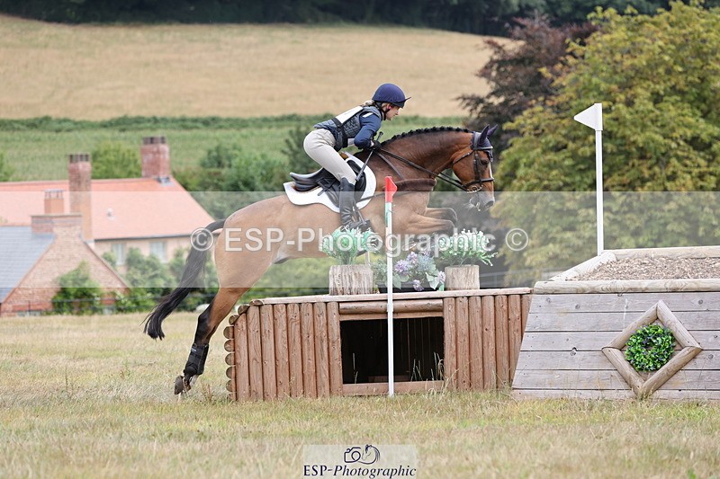 250802A-114420-01826 - A-019-Kath.Bragg-RUMOUR.HAZIT