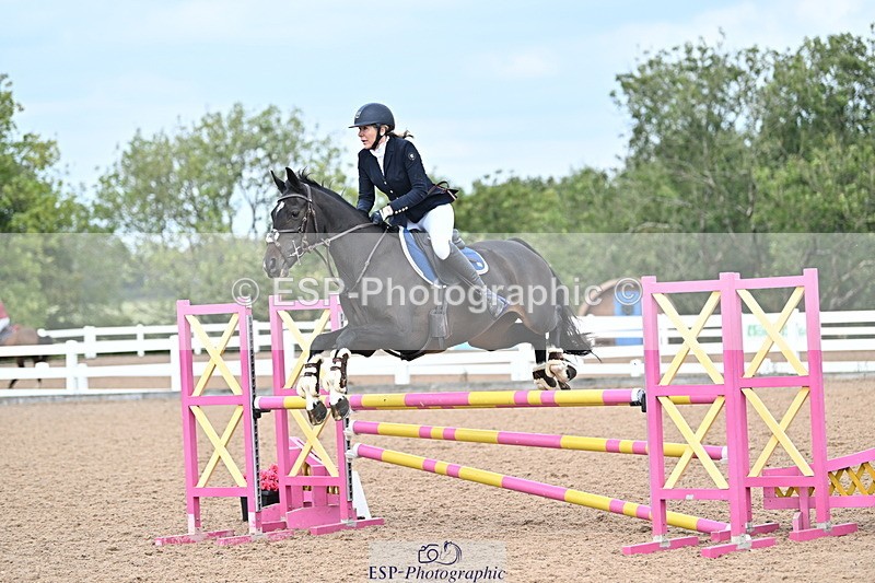 241004A-123024-01860 - Fri 09 95cm Amateur Quals