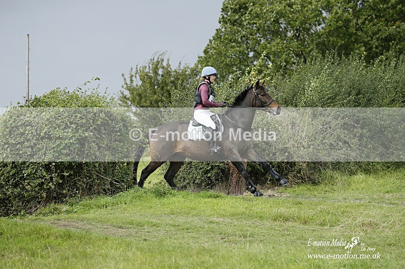  WWHT 031021 3404 - Intermediate (0.90m)  03/10/21