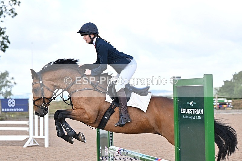 260819-102935-00062 - Cls 1 Clear Round