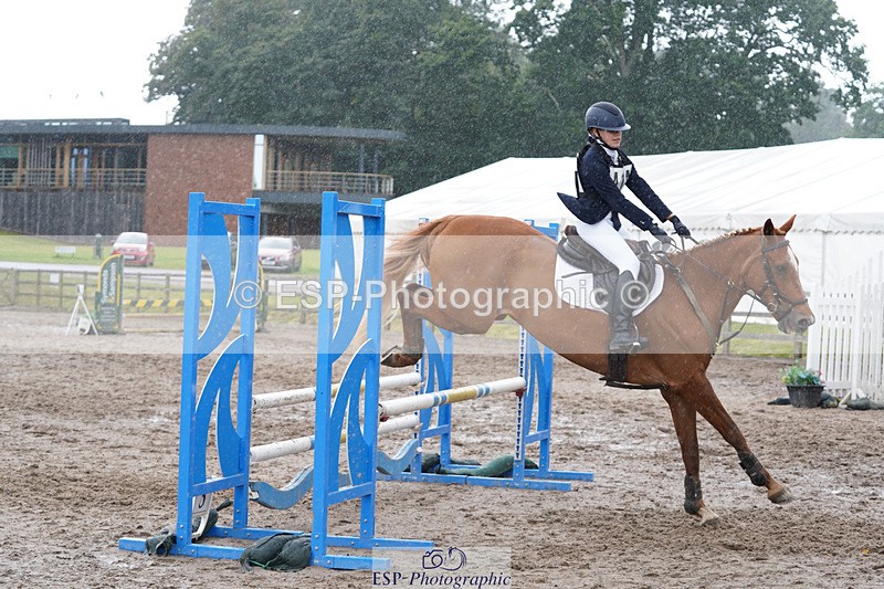 240824X-121958-23967 - 80cm Round 1 12.00 to 13.00