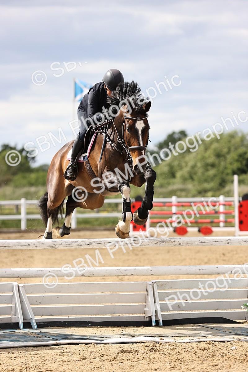 SBM_003593 - Class 12 - Senior Open - 1.15m