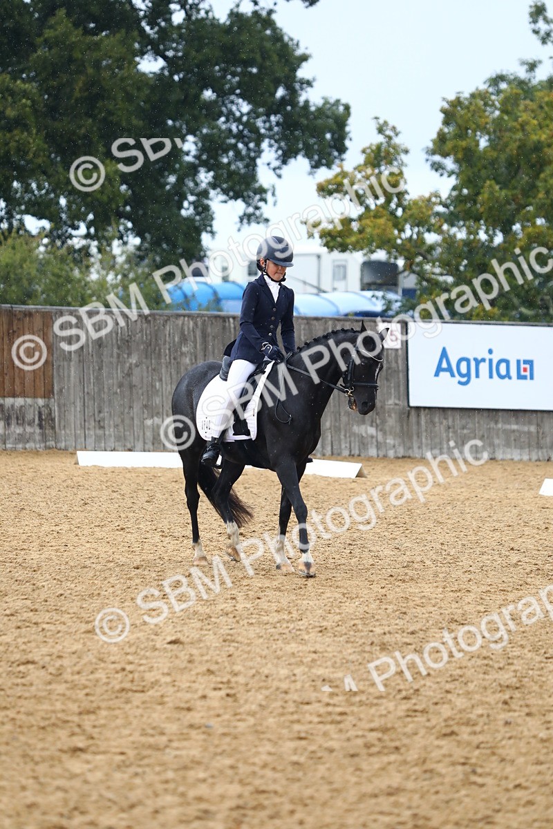 SBM_42859 - D21 - Junior Championship Intro 1