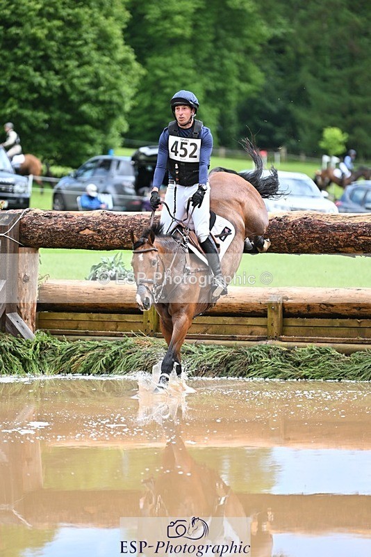 240526-141418-23834 - 449-REDFIELD_FYRE-Cassie_Sanger