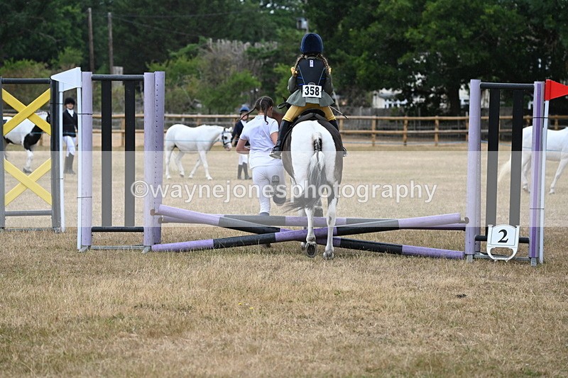 WJ6_9327 - Class 12 Minimus Jumping 45cm