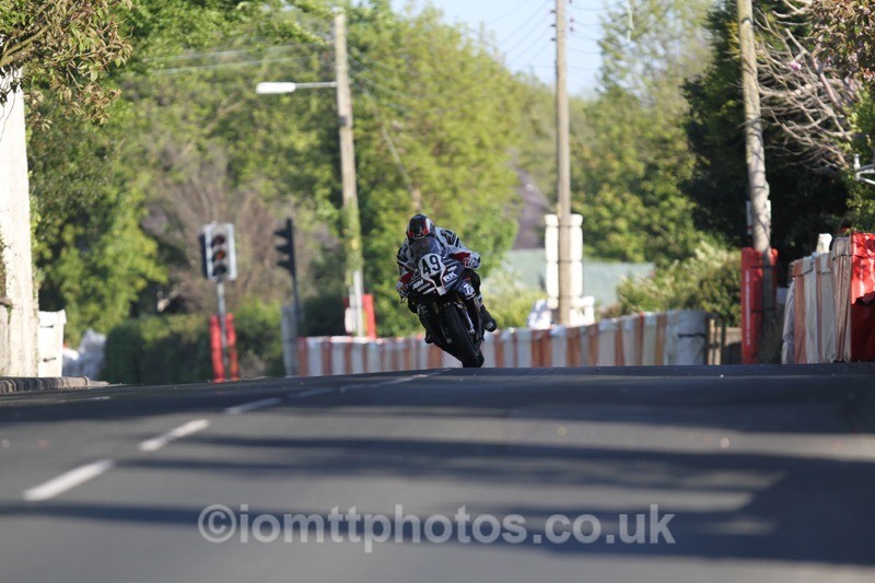 IMG_5117 - Thursday Practice  TT 2013