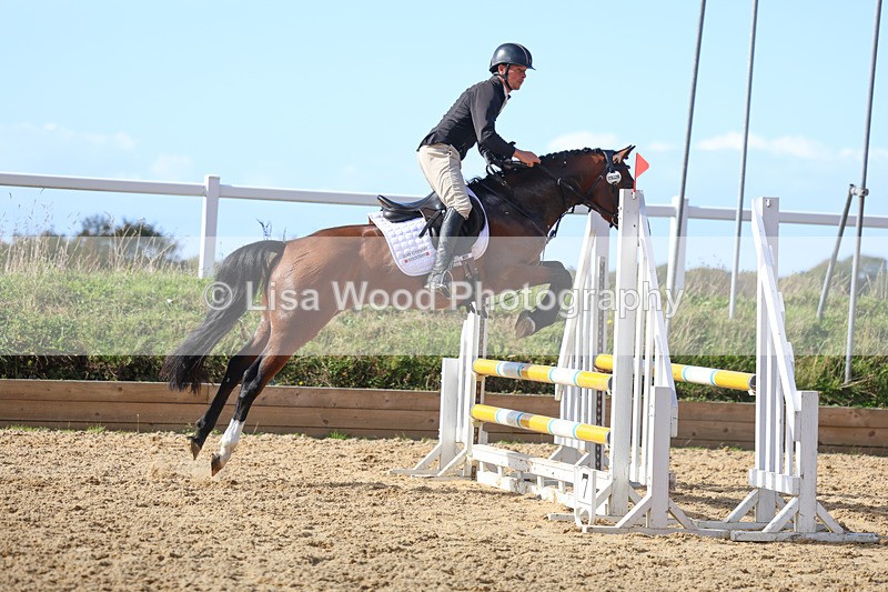 3E7A5184 - Class 9: 80cm Senior