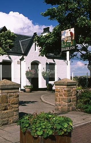 The Jigger Inn St Andrews - Land and Sea