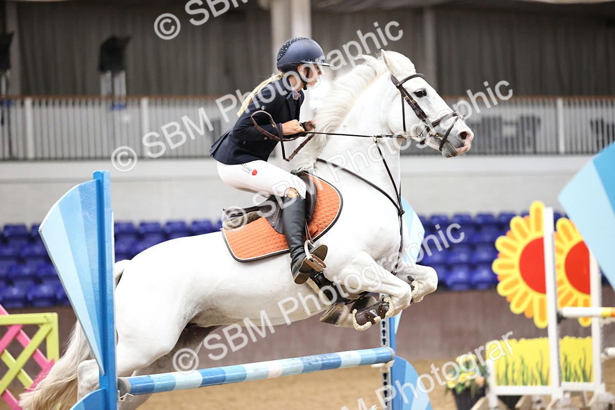 SBM_001193 - Class 5 - Blue Chip Pony Newcomers 1.00m Open