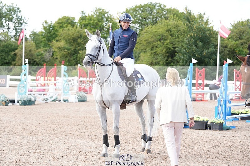 250720-105743-18881 - Cls 12, 1 Star Bronze Tour Accumulator