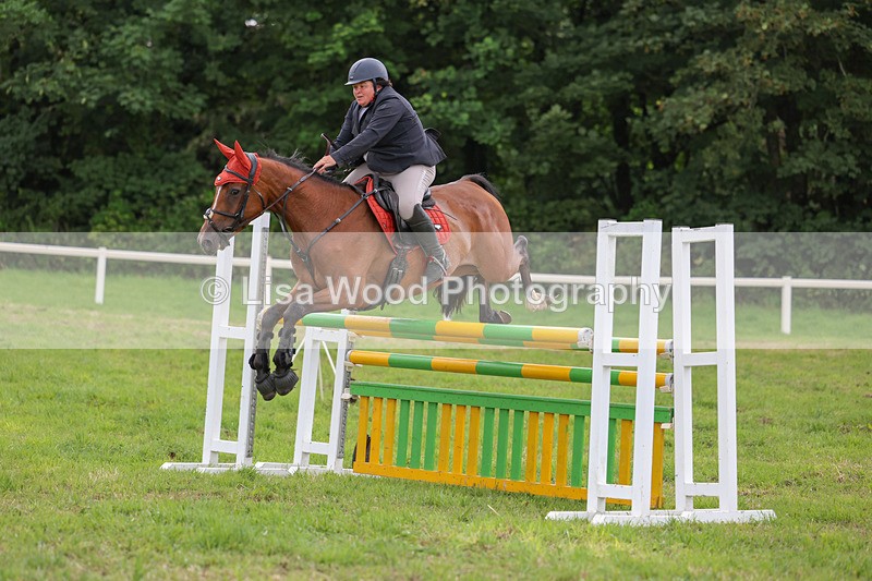 3E7A8255 - Class 7: Senior Newcomers/1.10m open