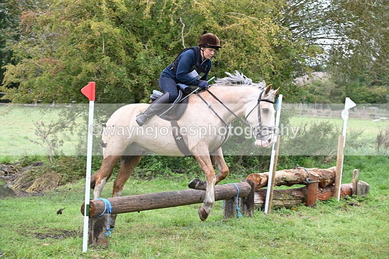 WJ6_6594 - Time at Photographer 12:41 to 13:05