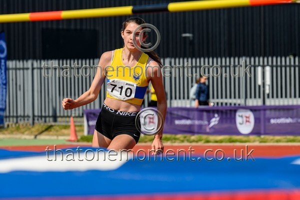 Age25SAT-915883 - Field Female Set Two