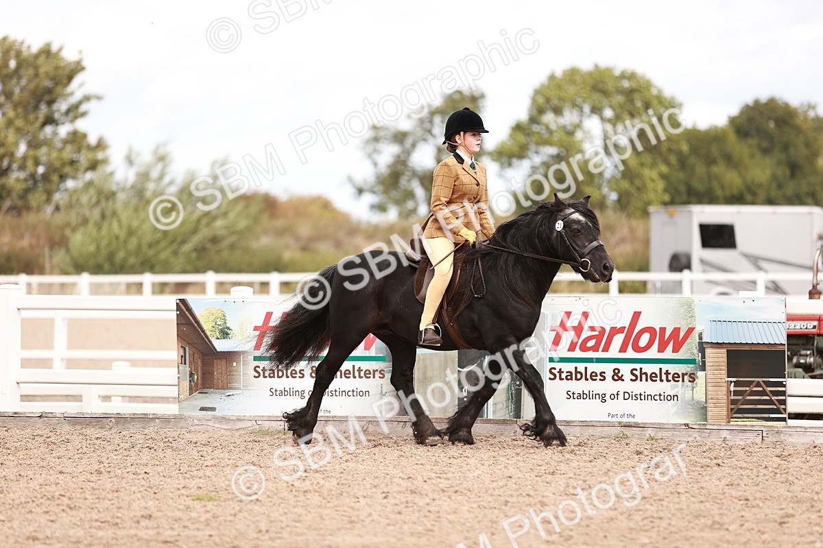SBM_14329 - Class 408 - Grassroots Ridden -Walk & Trot