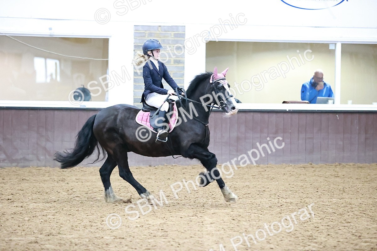 SBM_000677 - Class 3 - Pony Discovery 90cm