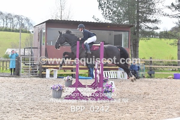 BPP_0242 - CLASS 2 FRI Senior BritiNovice/ 90cm Open
