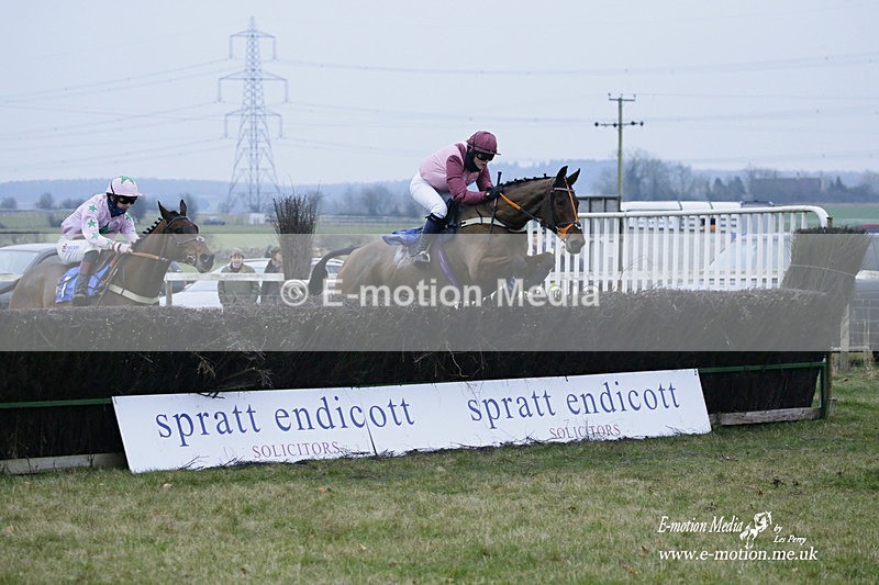 PtP 230122 810 - Cocklebarrow Races - Heythrop Hunt - 23/01/22