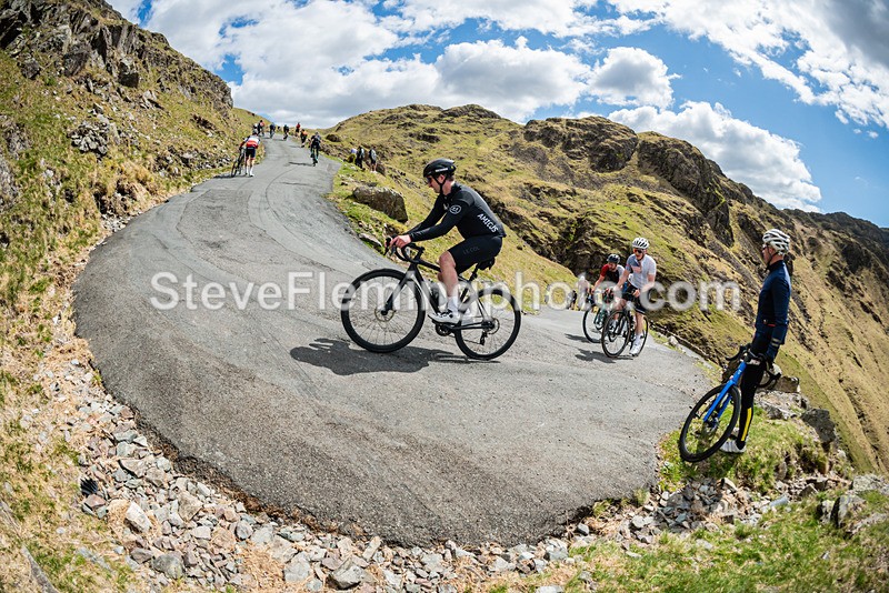 131327 - Hardknott Hairpin 13.00 - 14.00