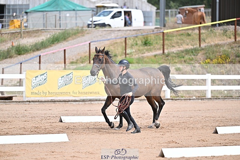 250716-130931-00366 - Trot Up 12.30 to 1.30