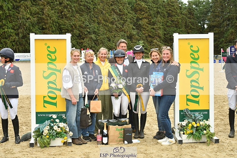 250525A-162519-18974 - Presentations Section D CCI 4 Star