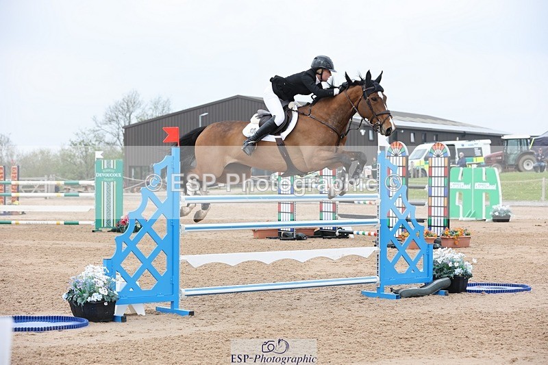 250424-120728-05231 - Cls 1 - 2 Star Small Tour