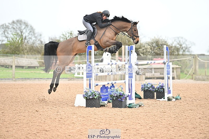 240405A-141225-01888 - Cls 5 National 1.30m Open