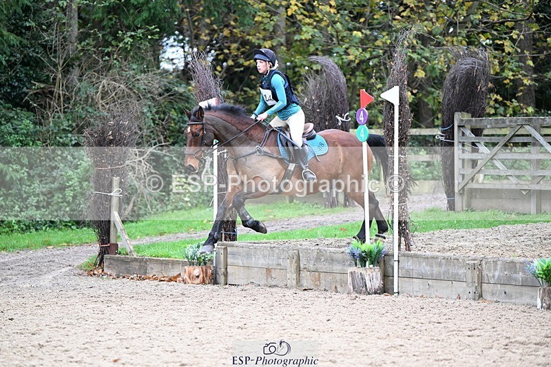 241116-110124-00748 - Cls 2 80-85cm Start to 11.30