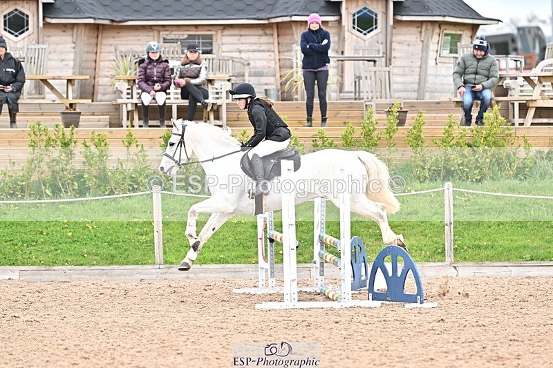 250414-105533-00308 - 80cm Round 1