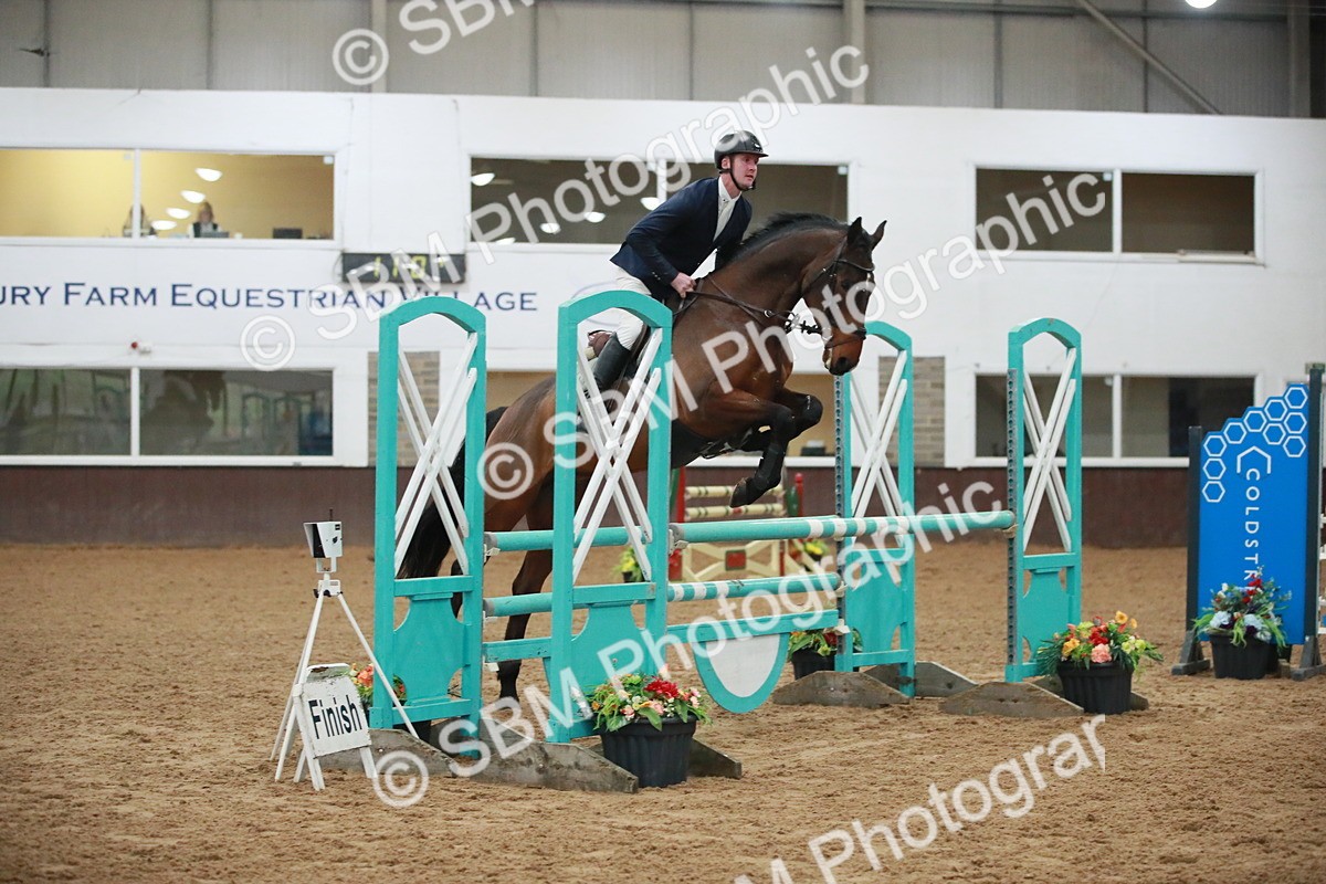 SBM_001146 - Class 4 - Senior Newcomers - 1.10m Open