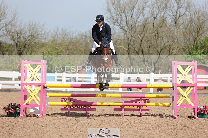 240510A-104217-05849 - Cls 14 Discovery and 1m Open