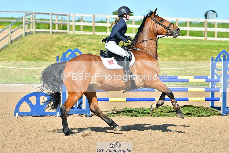 230527A-170329-05467 - Cls 20 Chard 1.10m Speed Derby