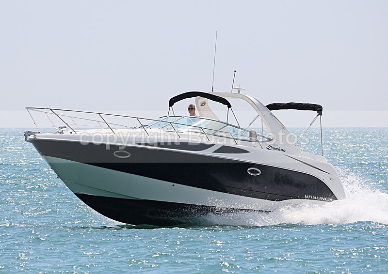 130526 DOMINO BAYLINER 335 WT7A4692 - Motorboats - Open