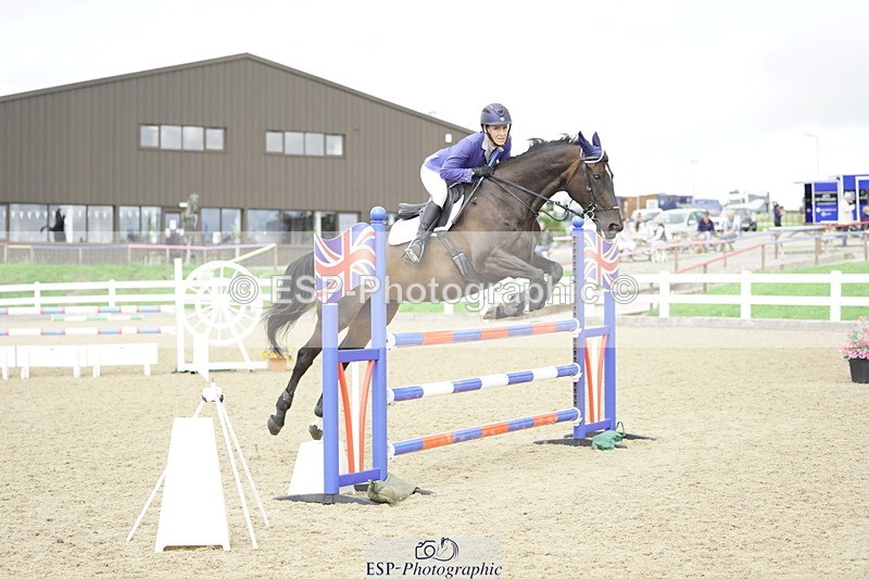 230728A-150744-02611 - Cls 11 1.05m Amateur Quali