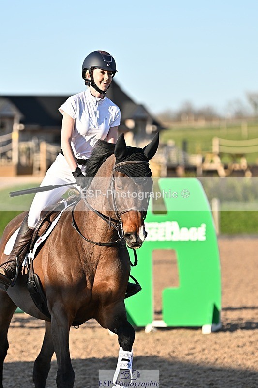 250401-181952-00645 - 80cm Classes