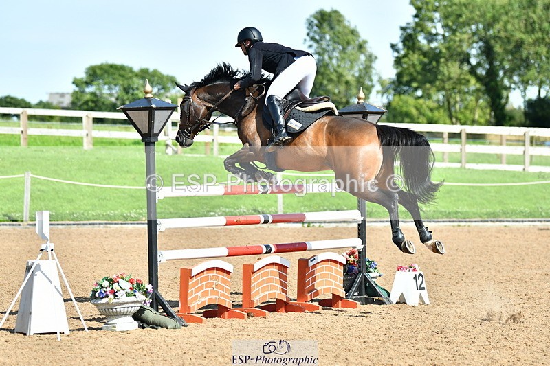 230811A-160410-06072 - Cls 24 Nat 1.30m Open