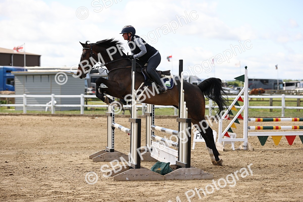 SBM_001941 - Class 8 - Clear Round