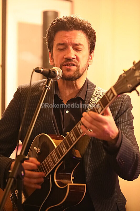 NKC-2 - Denny Illet and chums plays tribute to Nat King Cole