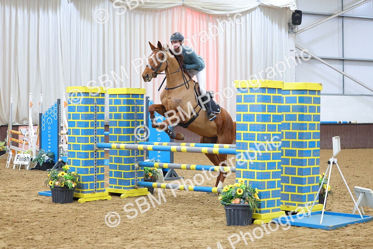 SBM_008369 - Class 21 - Nupafeed Supplements Senior Discovery/ 1m Open - First Round (1.00m)