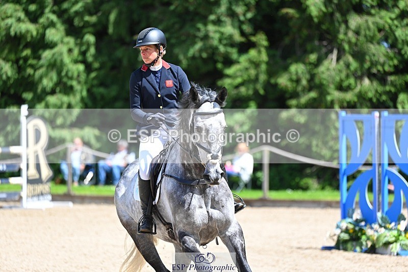 240525-132717-15373 - 529-SBH_BIG_WALL-Izzy_Taylor