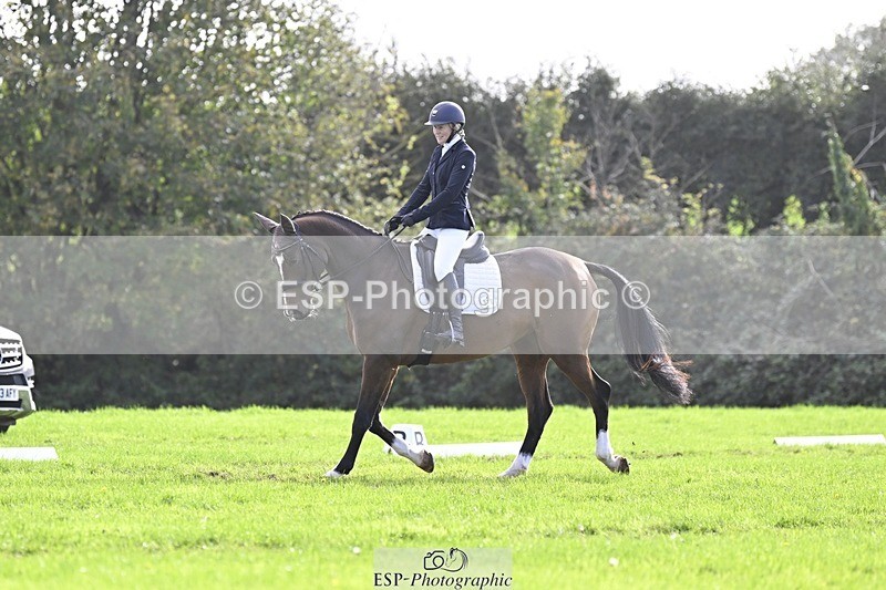 241025-132901-09459 - 378-Fern.Hordern-SHES.ALL.THAT