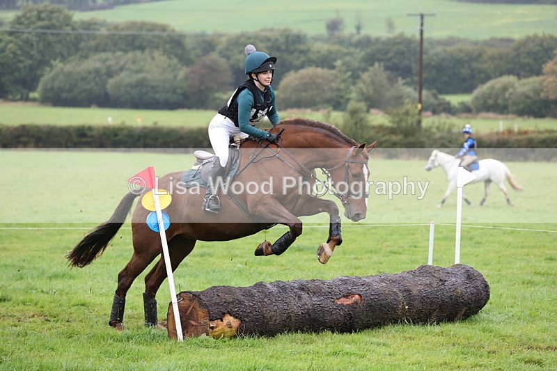 1X9A1760 - Class 2: 70cm: Log