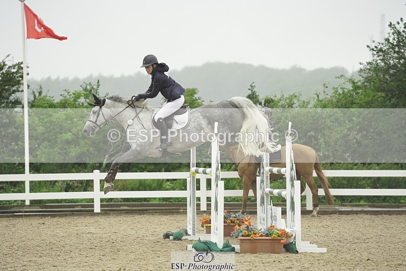 230722A-121950-09064 - Cls 19, 1 Star Silver 1.20m