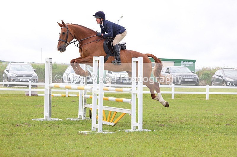 3E7A6757 - Class 11: Senior Newcomers/1.10 open