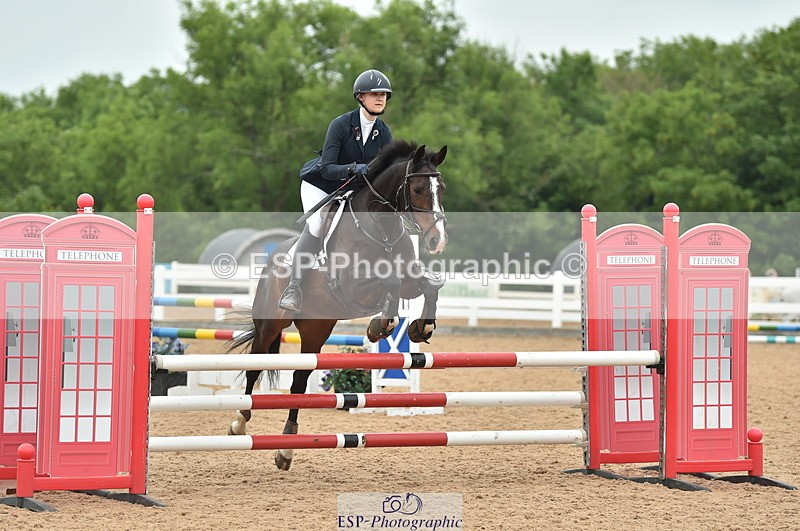 230611A-112824-04791 - Cls 33 95cm Amateur Qualifier