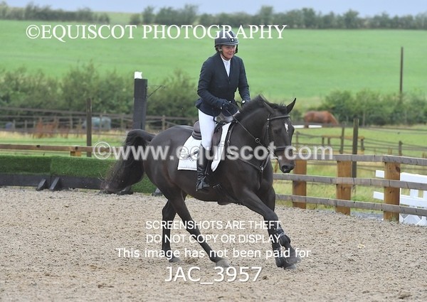 JAC_3957 - CLASS 4 Senior British Novice/ 90cm Open