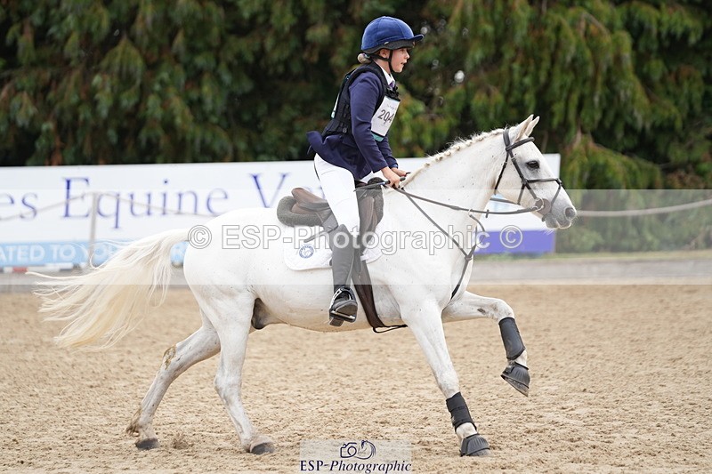 250824A-110825-35079_2046-NancyCarter-TVsRebel - 077-388-7961