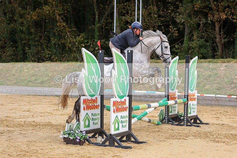 3E7A5706 - Class 8: Senior 80cm