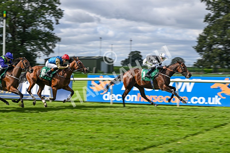 050926-Race 4-Oolong Poobong-4093 - Race 4 3.15pm British Stallion Studs EBF Fillies' Handicap