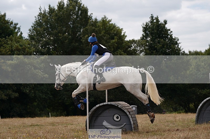 250802A-115844-02370 - A-021-Issy.Baldock-FREDDIE